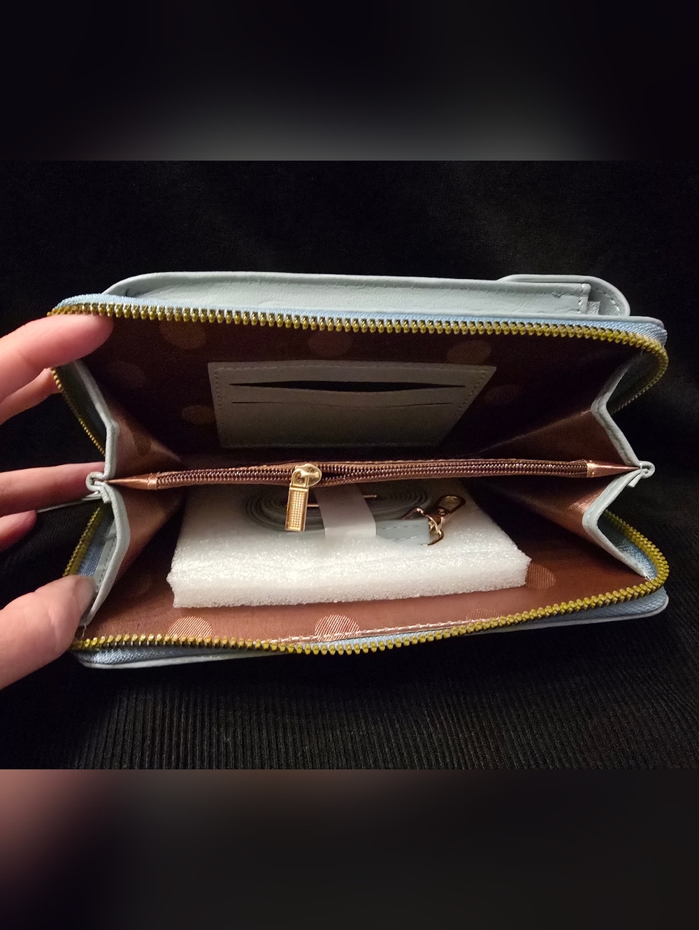 STL Light Blue Crossbody Wallet Bag - Picture 6 of 6